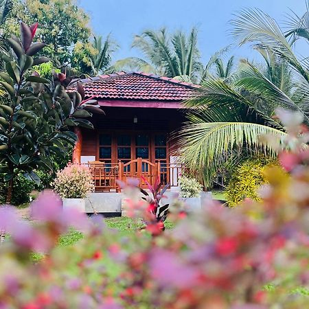 Hanguk Lanka Lagoon Villa Tangalle Luaran gambar