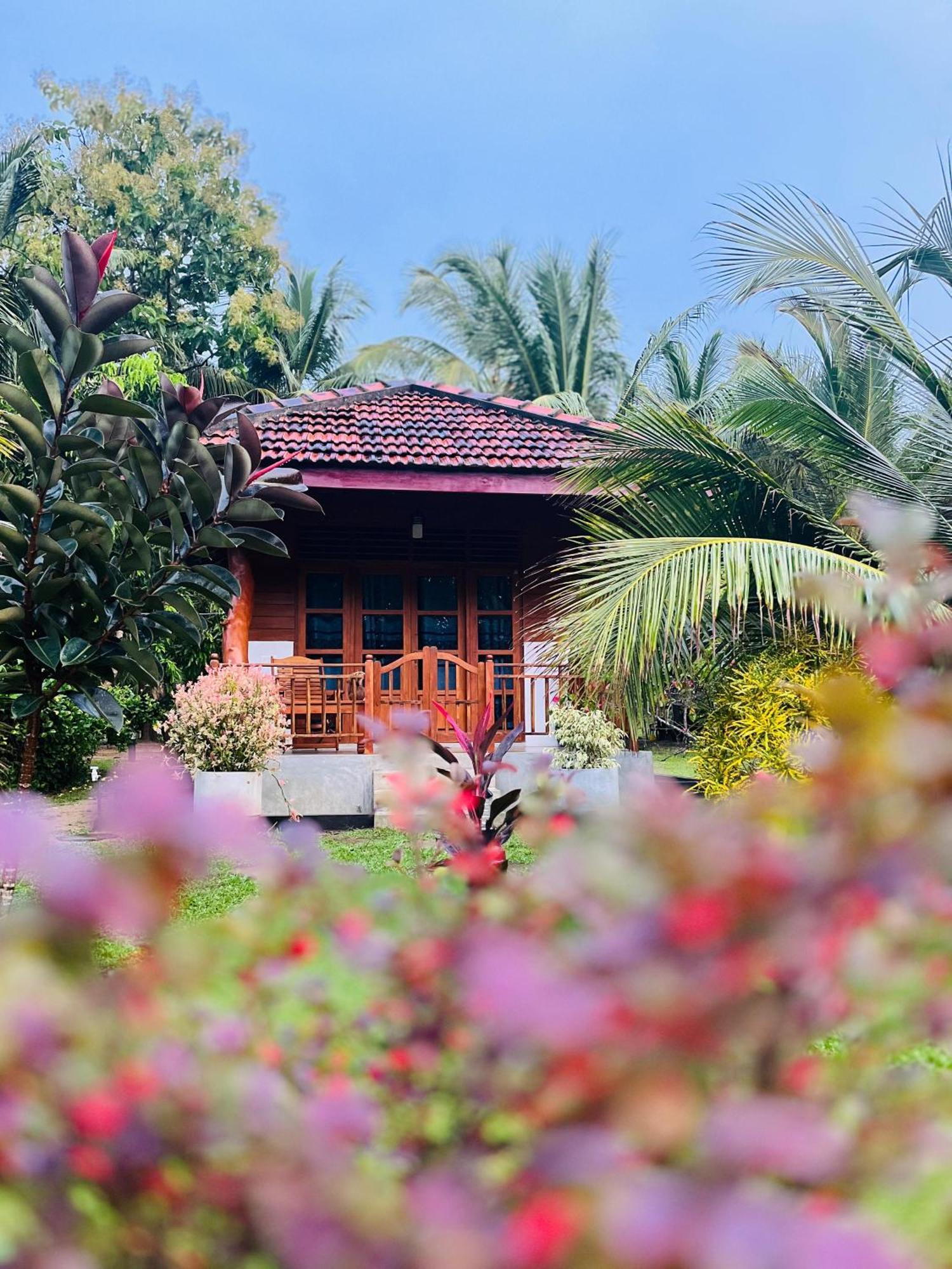 Hanguk Lanka Lagoon Villa Tangalle Luaran gambar