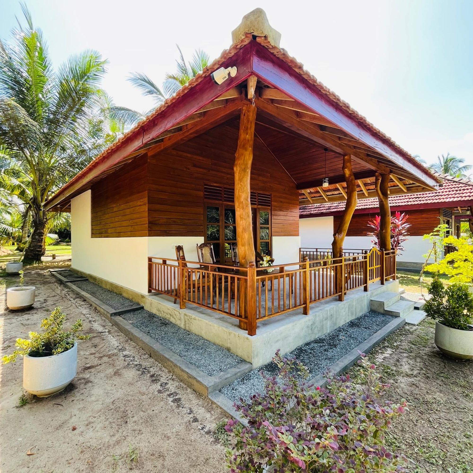 Hanguk Lanka Lagoon Villa Tangalle Luaran gambar