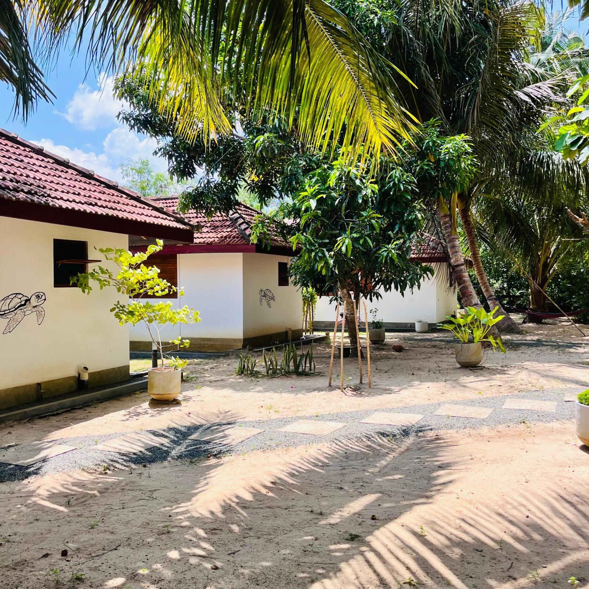 Hanguk Lanka Lagoon Villa Tangalle Luaran gambar