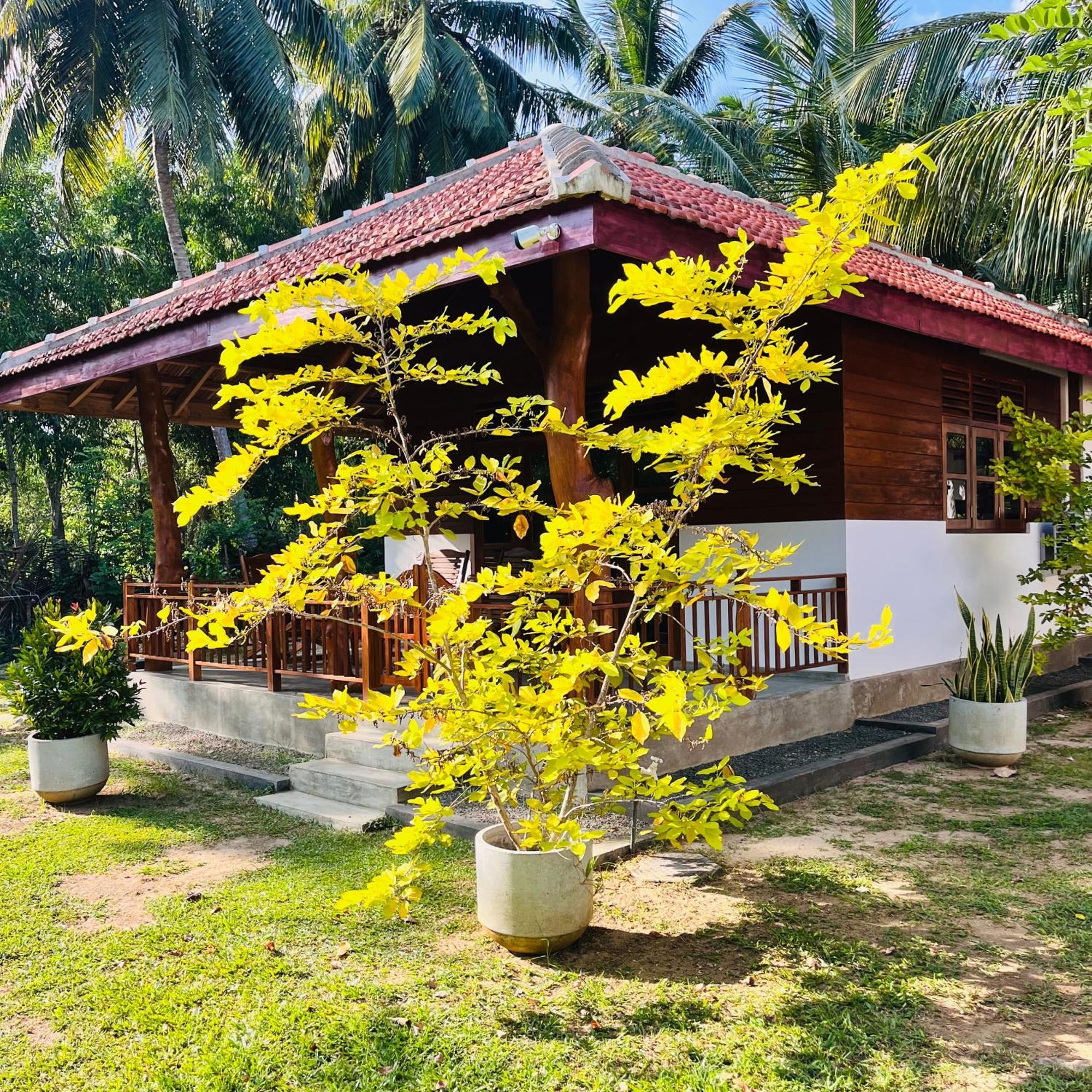 Hanguk Lanka Lagoon Villa Tangalle Luaran gambar