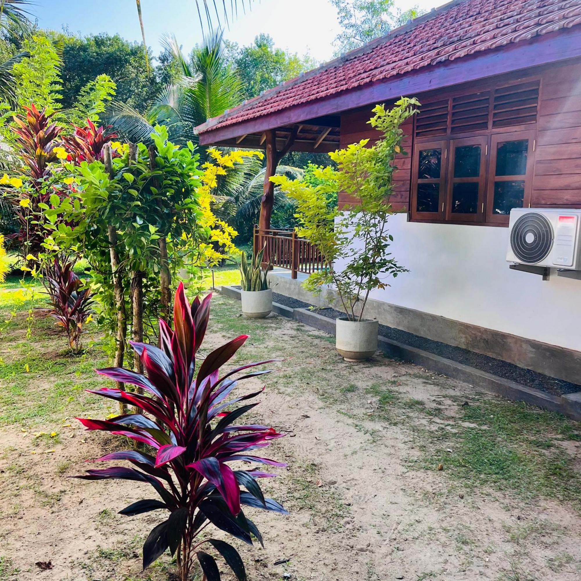 Hanguk Lanka Lagoon Villa Tangalle Luaran gambar