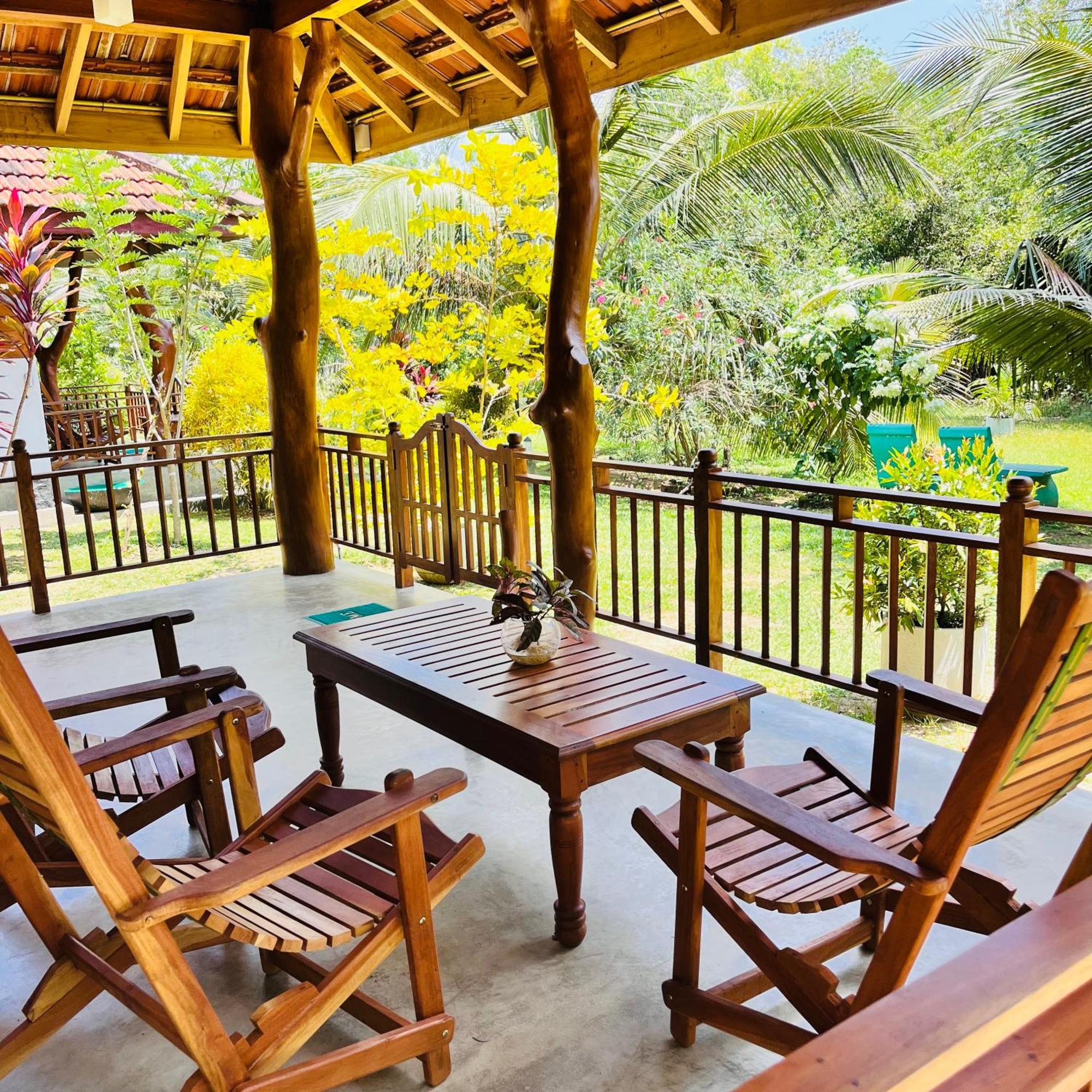 Hanguk Lanka Lagoon Villa Tangalle Luaran gambar