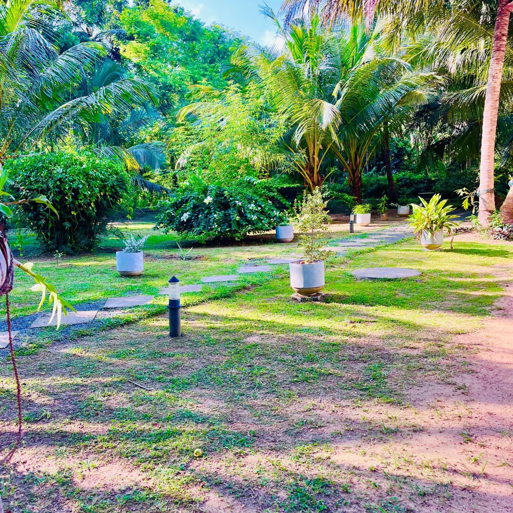 Hanguk Lanka Lagoon Villa Tangalle Luaran gambar
